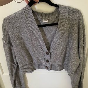 Grey cropped sweater